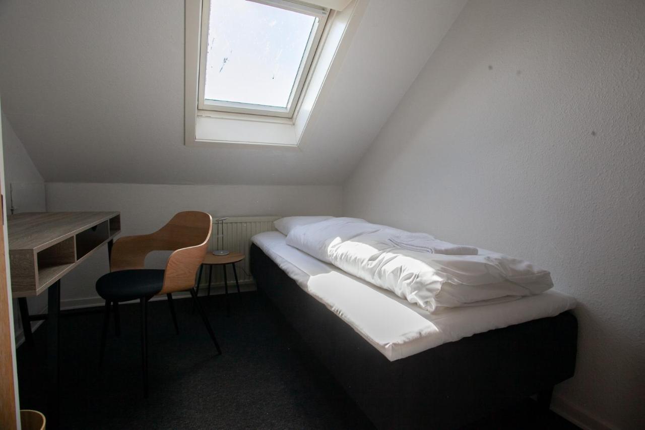 The Bird / Guesthouse / 10 Min Walk Downtown Tórshavn Екстериор снимка