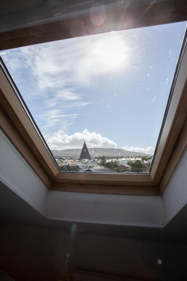 The Bird / Guesthouse / 10 Min Walk Downtown Tórshavn Екстериор снимка